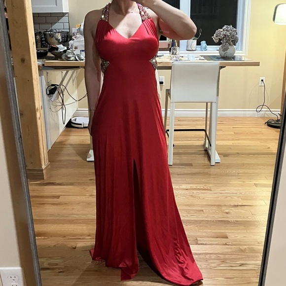 La  Femme coral crystal crossed straps back slit dress - Picture 6 of 10